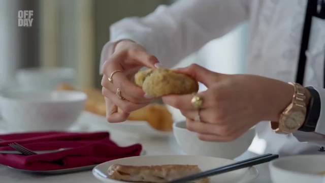 OFF DAY 谷爱凌的一日休息，用全英文介绍她的家乡北京