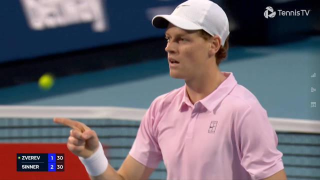 辛纳迈阿密赛教科书级表现击败兹维列夫