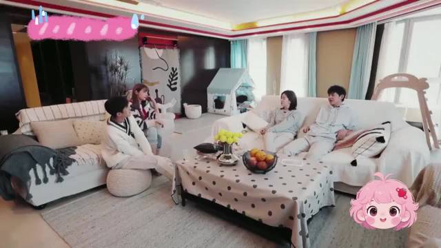 李佳航和李晟笑容是一样的，夫妻相！李晟和李佳航肯定平时脾气很好