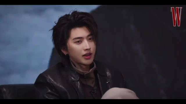 蔡徐坤回应恶评显豁达，谈吐获赞温柔松弛