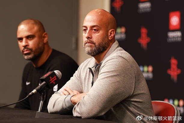 火箭队年轻球员本场效率出现哪些问题，具体数据如何？