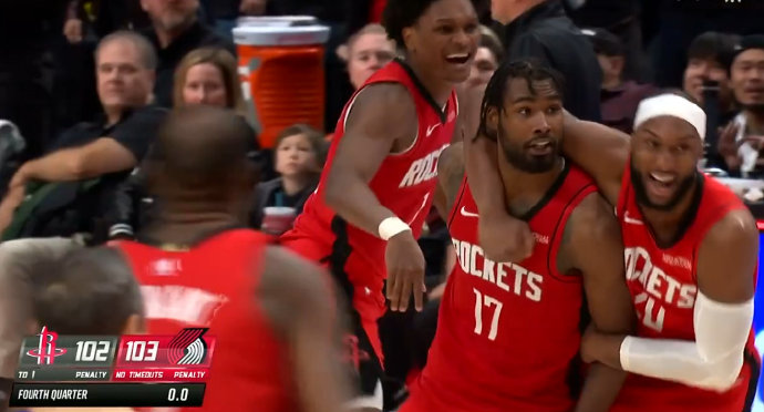 伊森伤愈复出后，对火箭队的战绩提升产生了多大影响？