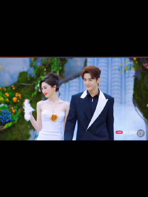 孙乐言涂毓麟受邀出席REDGALA活动