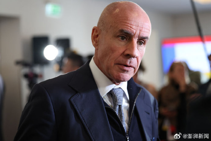 苏翊鸣获得的双冠在中国单板滑雪历史上具有什么意义？