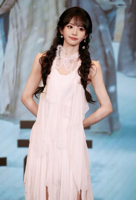 田曦薇《逐玉》涨粉380万刷新纪录