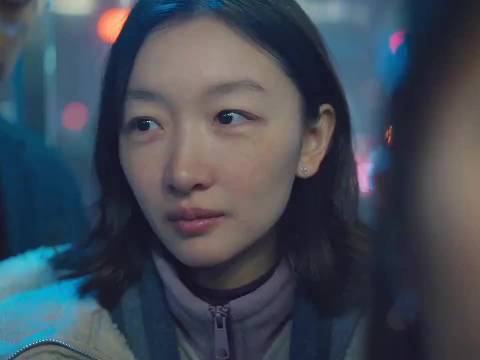 三人之间的关系究竟是朋友，还是恋人