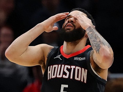 火箭迎六个坏消息！谢泼德13中3遇季后赛强度，乌度卡病急乱投医