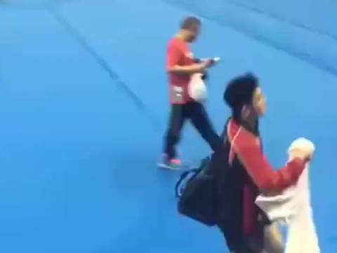 樊振东三次奔赴见证成长轨迹