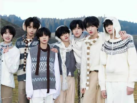 时代峰峻四代二班成员亮相，多领域新人集结出道