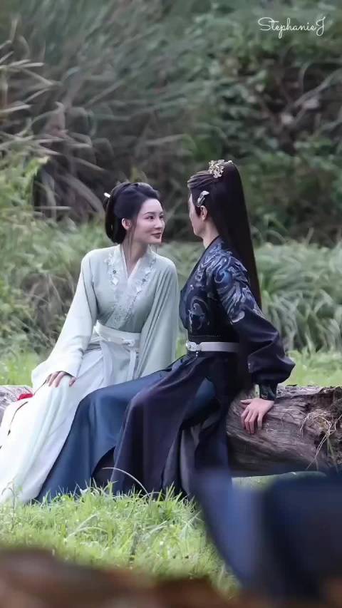 第一批就吃上一笑随歌细糠的我嘴角都快裂开了 陈哲远
