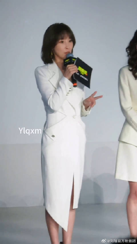 吴京谢楠合体亮相巨齿鲨2北京首映礼