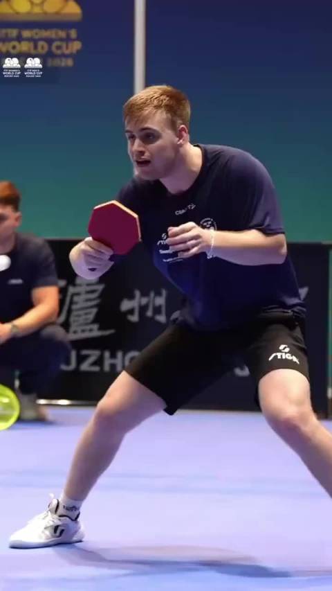 2026澳门世界杯参赛运动员训练场训练！