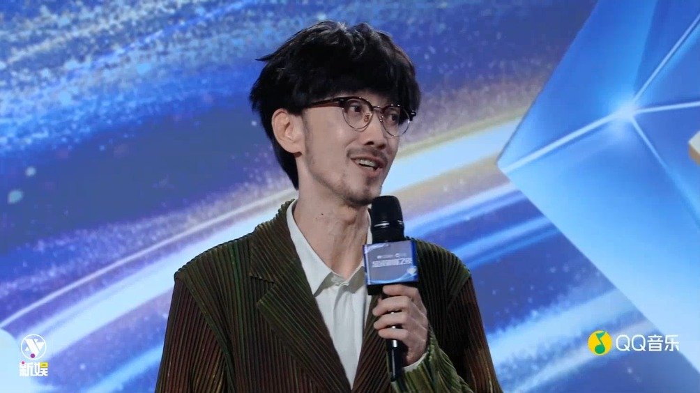 周传雄回应为王俊凯作词作曲，合作新歌《无人乐园》