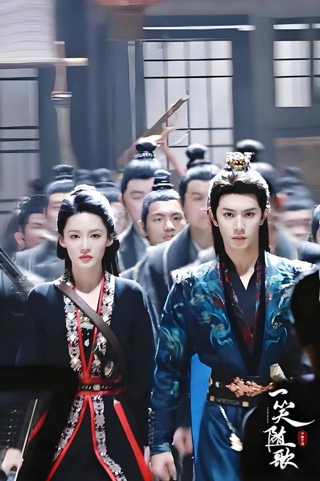 《一笑随歌》逆袭封神,爱奇艺双榜碾压《逐玉》