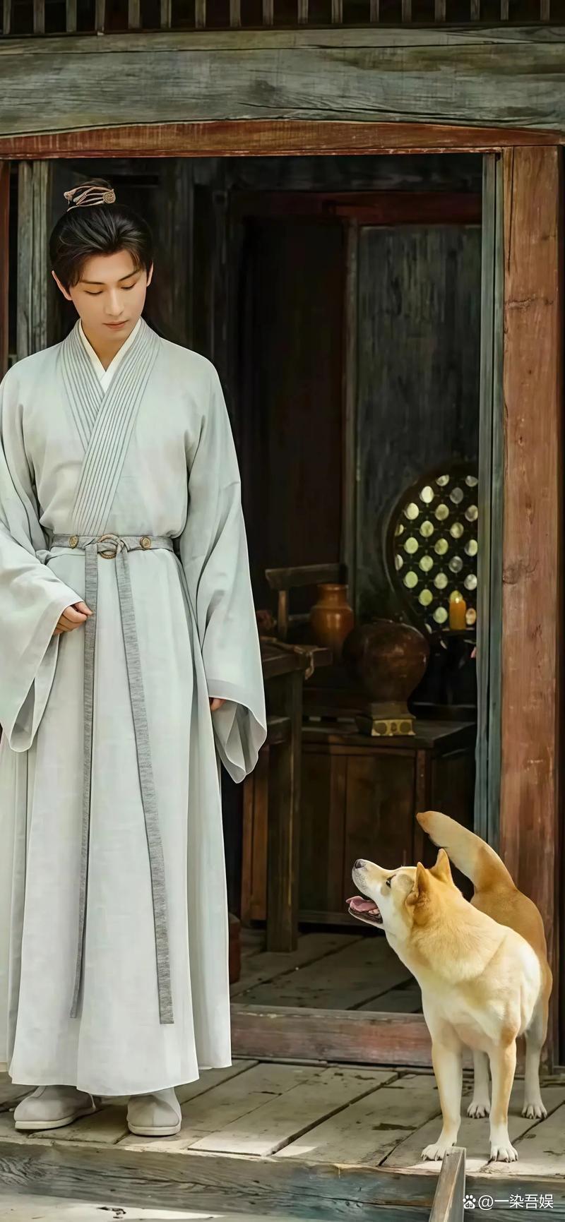 凭什么封神?成毅“李莲花”打戏藏玄机,病弱身形下全是门道