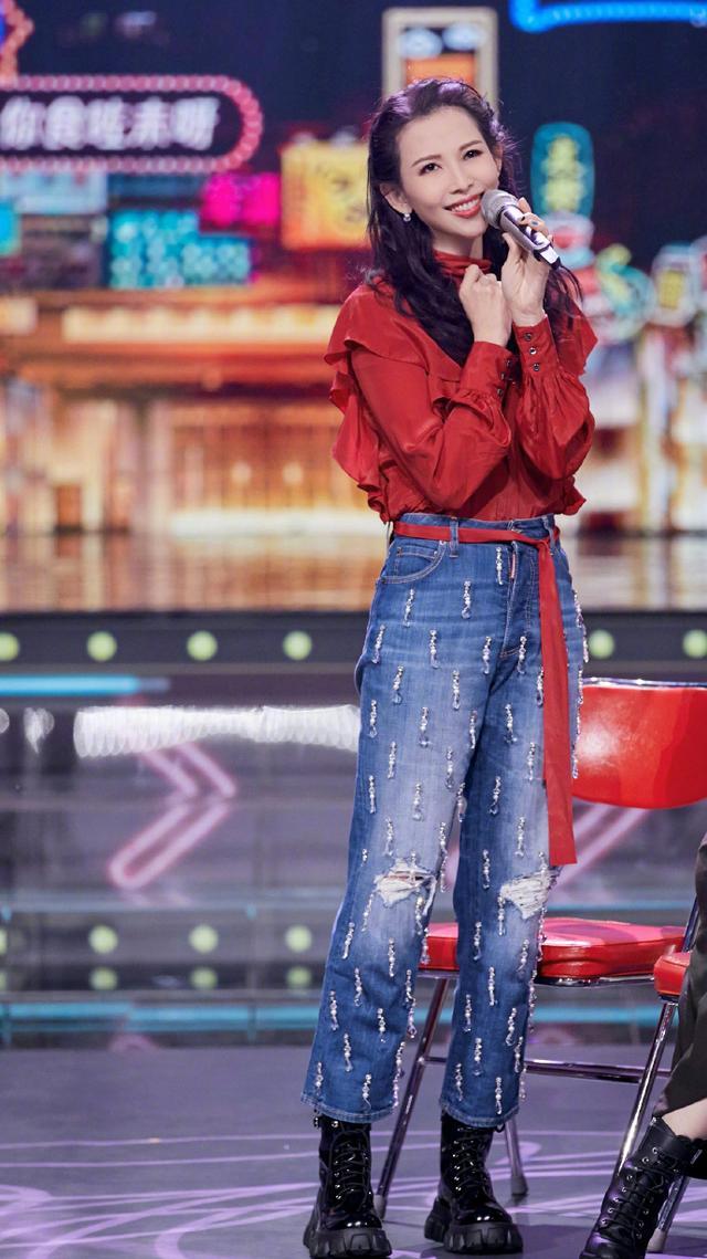 大赞内地生活，蔡少芬为照顾子女牺牲睡眠时间，感谢孙俪帮助自己