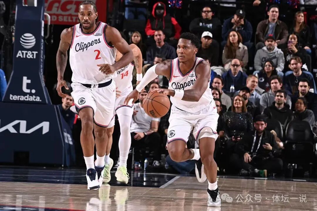 准绝杀!伦纳德28+8+里程碑,快船24分大逆转,加兰30+5真香