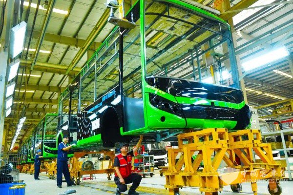 奇瑞万达“贵州造”客车海外订单持续增长