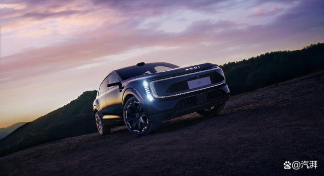 奥迪德国总部放了什么车 电动化时代的图腾