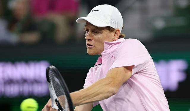 ATP1000印第安维尔斯大师赛半决赛：辛纳2-0完胜兹维列夫