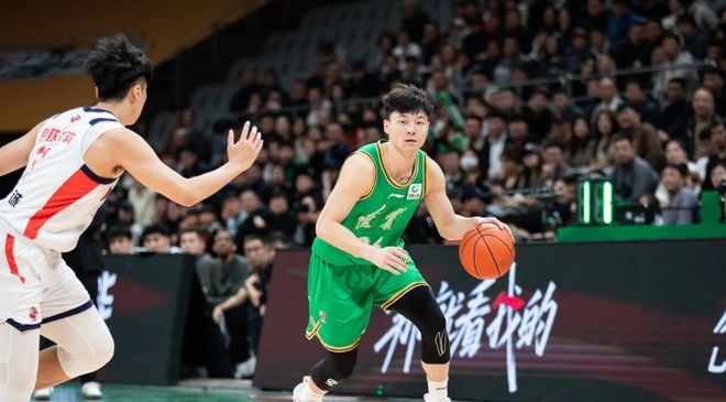 CBA男篮动态更新！辽宁vs广州，赛前带来辽宁男篮赵继伟、乌戈、哈维以及广州男篮徐昕最新消息