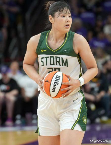 拒绝回归WCBA，返回美国，李月汝：将继续冲击WNBA