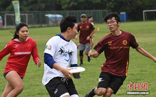 3月28日，400余名两岸飞盘选手广西梧州同场竞技。图为比赛现场。中新社记者 蒋雪林 摄