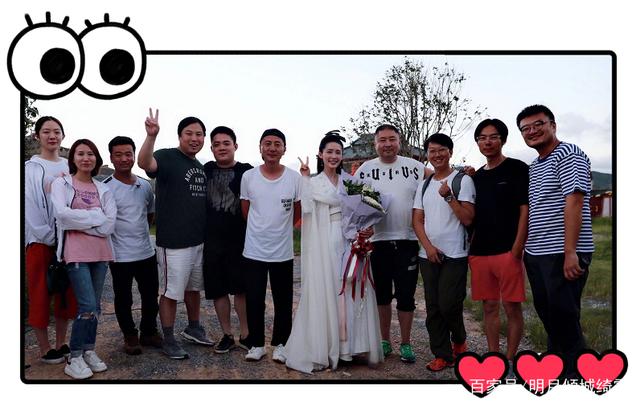 李沁新剧杀青,网友期待鸡腿姑娘,评论:大勋今天也发微博了