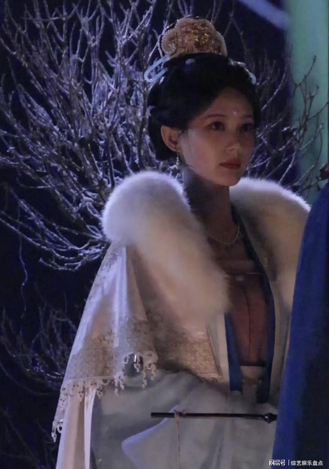 李一桐金枝首套妆造来啦