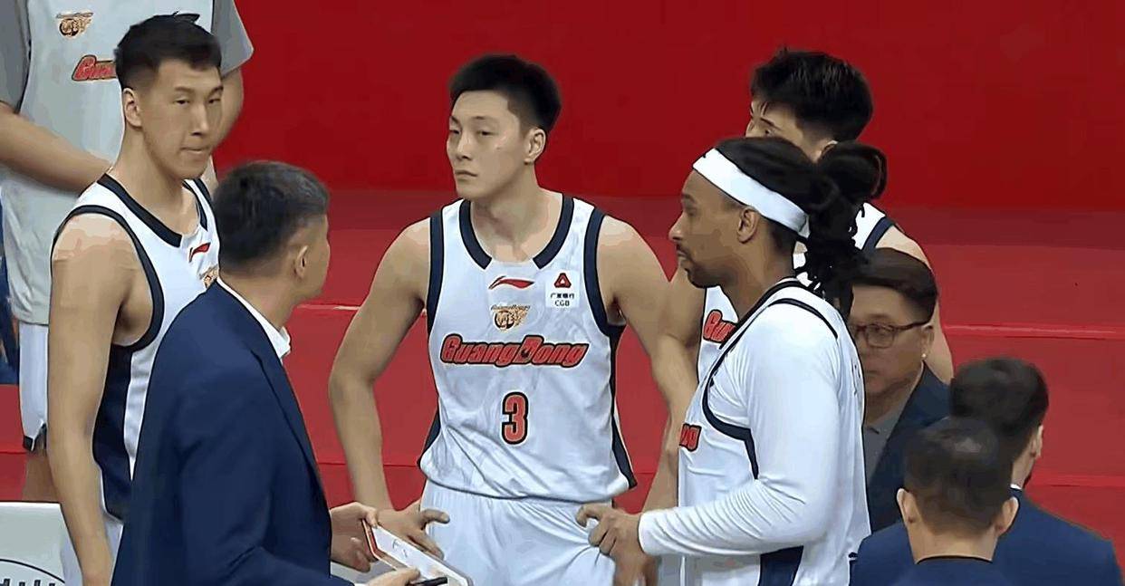 CBA又爆大冷门!广东92-93江苏，3大水货被揪出，胡明轩6分没状态