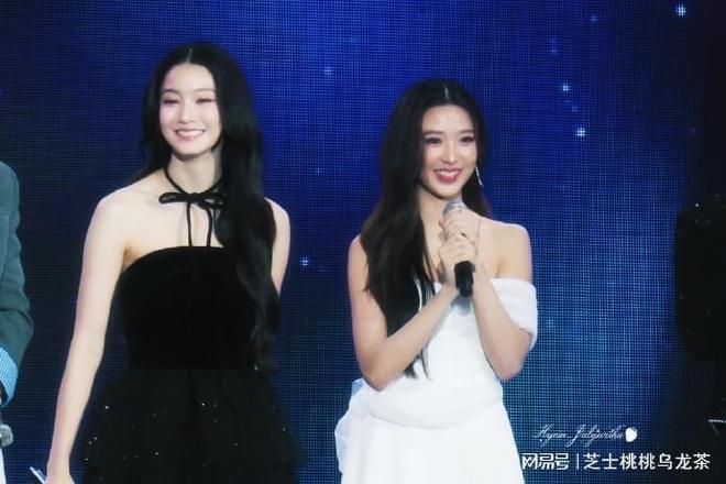 愚人节站姐团建欢乐多，娱乐圈掀起别样热潮