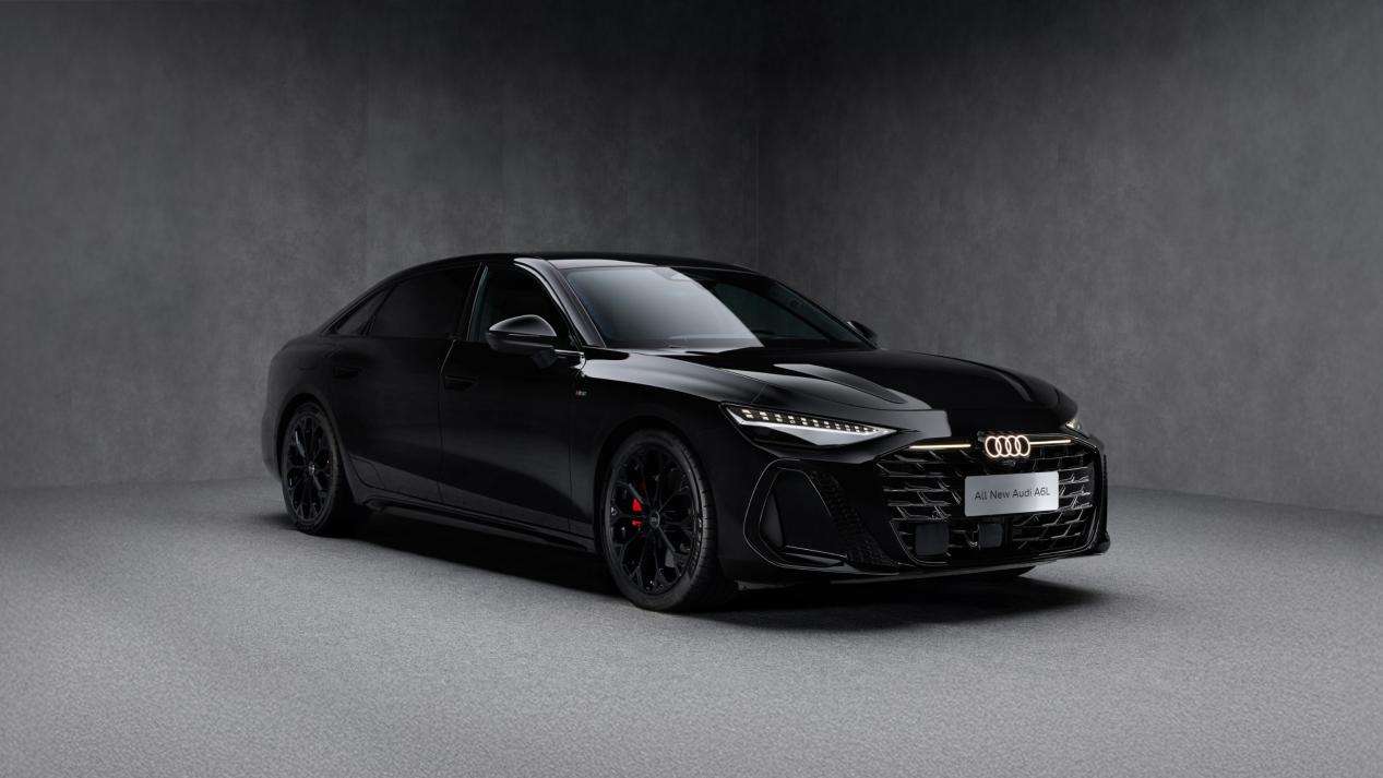 联手华为乾崑打破燃油车辅助驾驶边界，奥迪诉说改写BBA格局野心