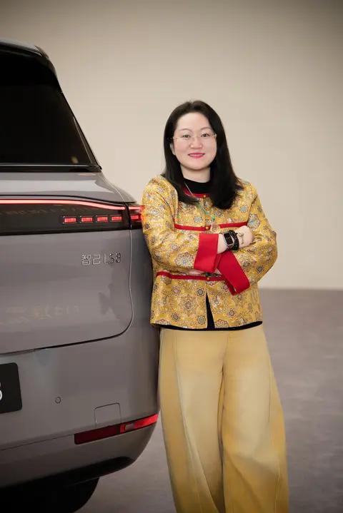 静态体验上汽智己LS8总结：8比9更卷