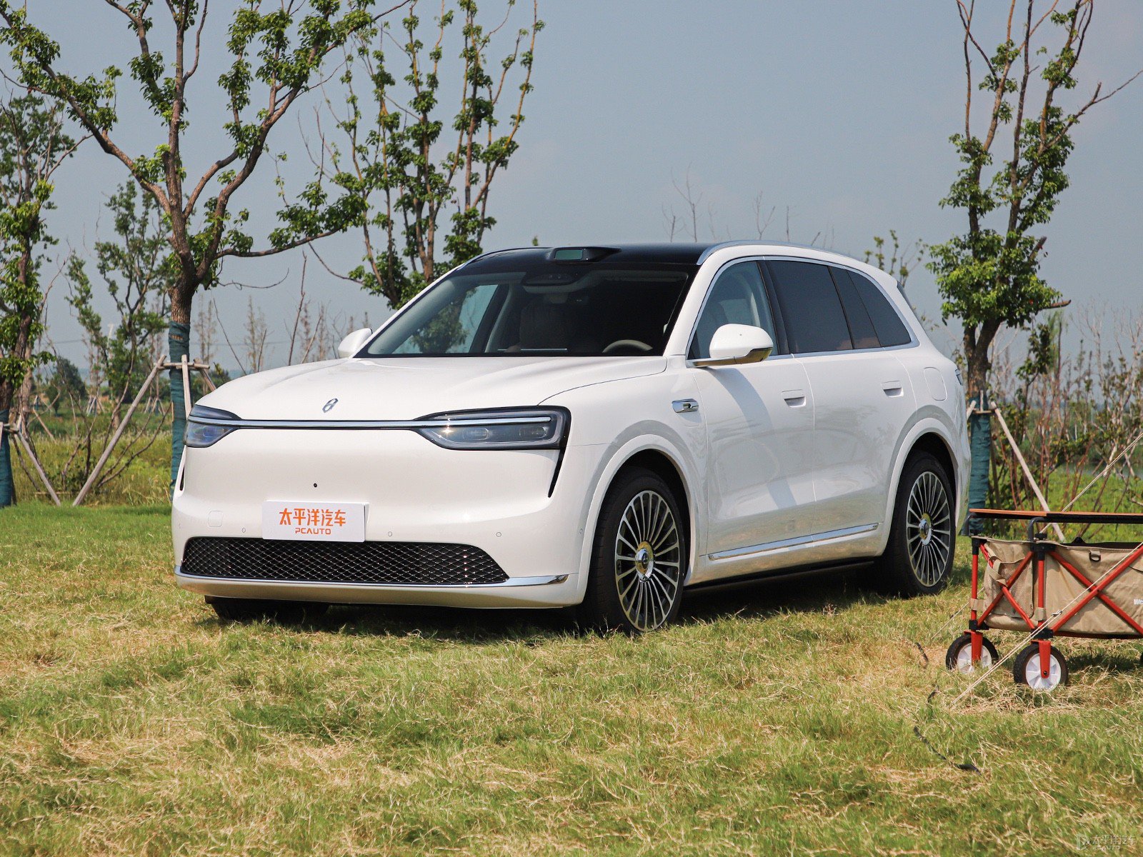 问界M7的车机系统流畅度如何,长时间使用后会不会出现卡顿现象?