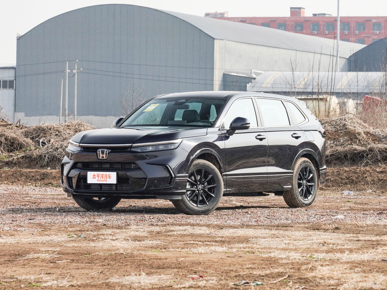 本田皓影的发动机动力够用吗,起步和超车时表现如何?