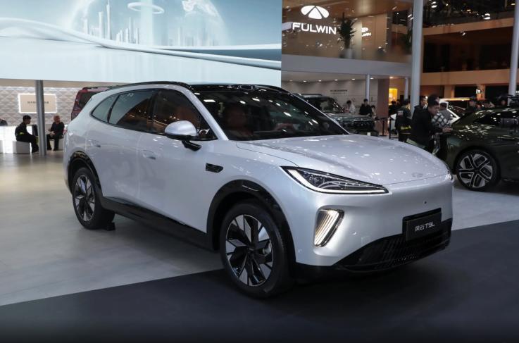 奇瑞大五座SUV迎来新“卷王”？15万价位，激光雷达+零重力座椅