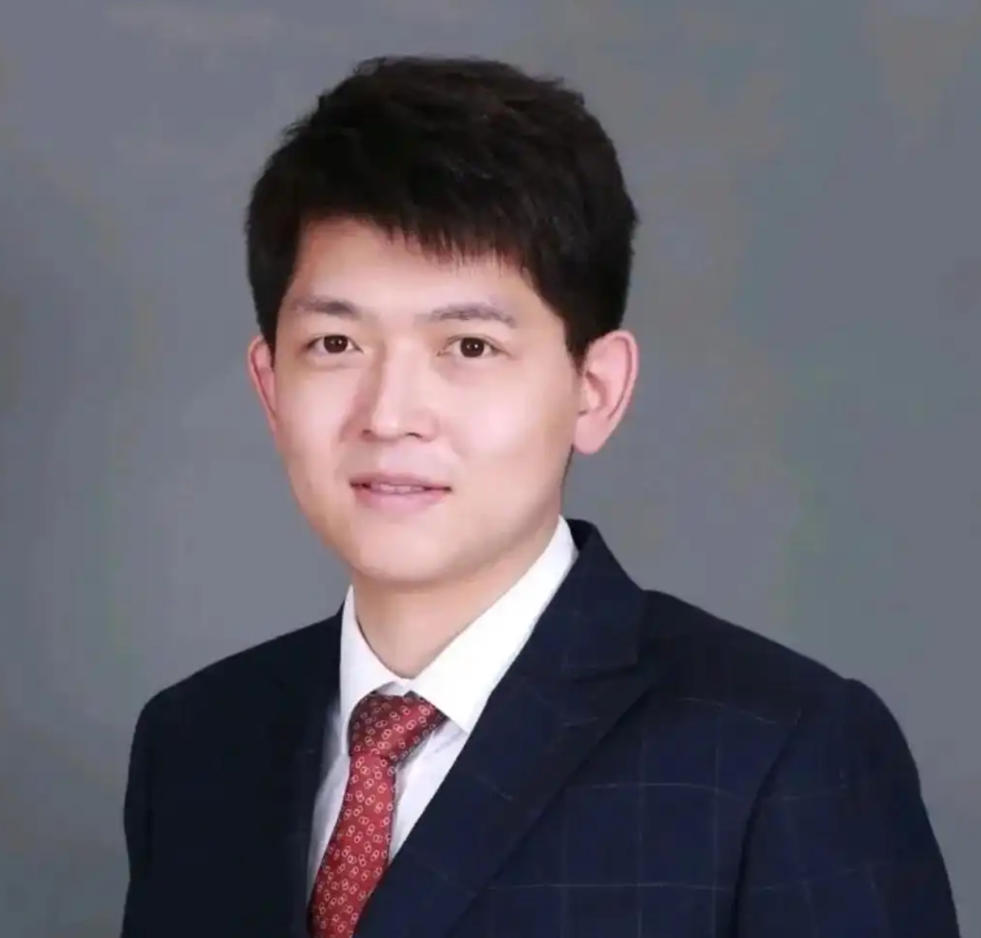 突发！华为盘古大模型掌舵人离职！网友：“抄袭”风波的结果？