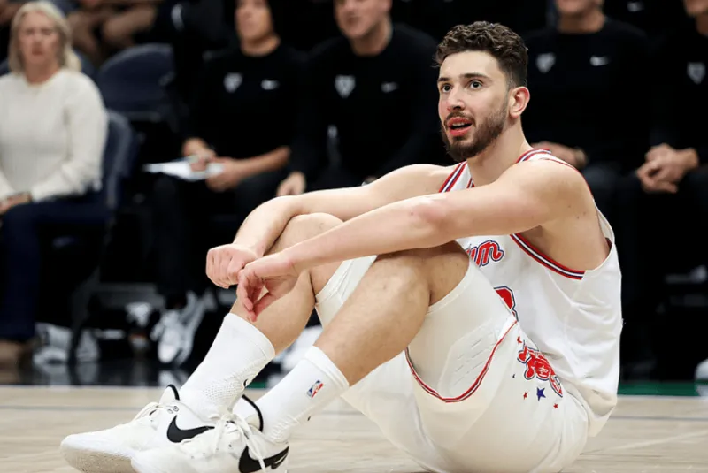 火记：火箭明年只需留下阿门&申京&KD&谢泼德，其他人都得走