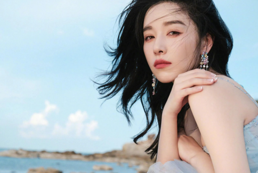 阚清子能笑谈“大海”了,马思纯说事业够甜了:女星的情感“康复期”,照见普通人的释怀之路