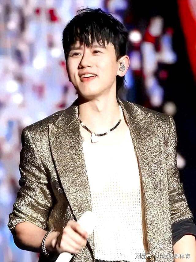 张杰澳门演唱会，要和妻子表演双人舞，粉丝不乐意了！