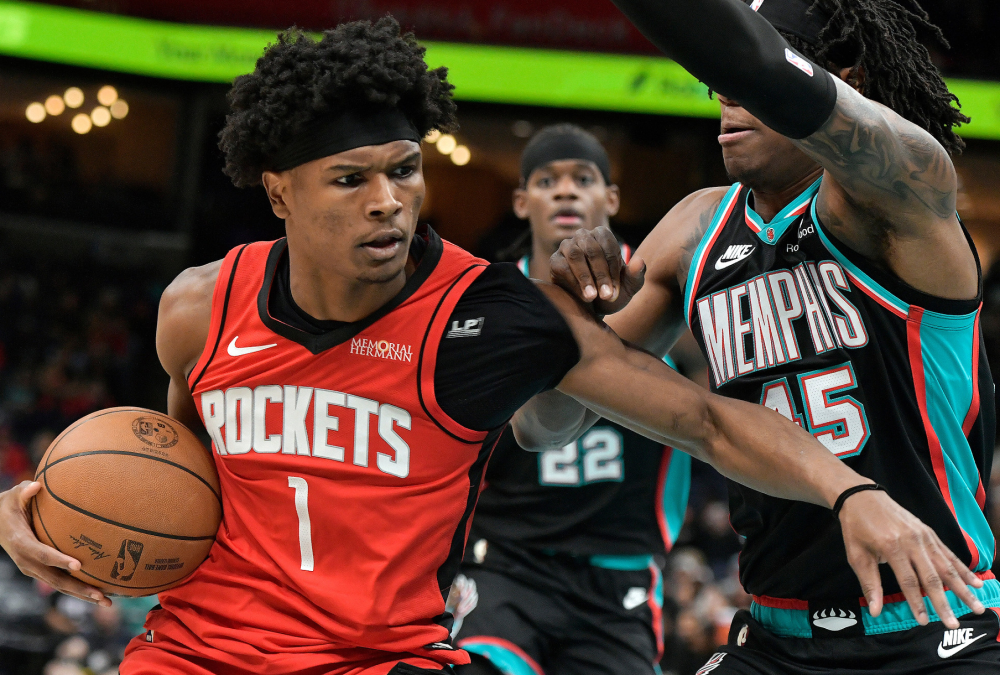 结束客场二连败！火箭6人上双稳更衣室氛围？休媒仍不满乌度卡用人调配