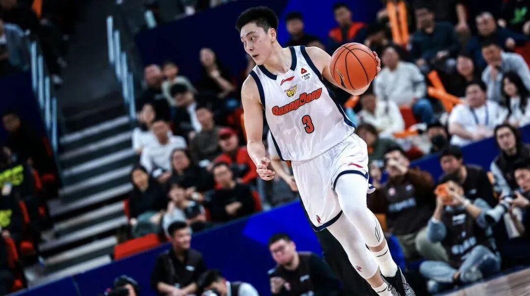 CBA动态更新,广东vs四川,赛前带来广东队徐杰、崔永熙、杜锋以及四川男篮最新消息