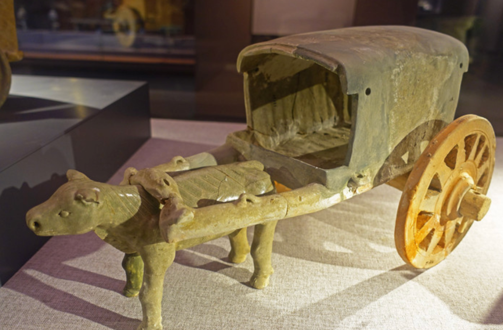 青瓷牛车（三国·吴）