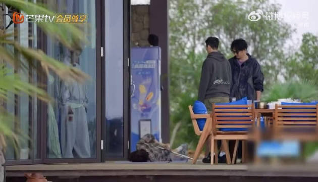 明星包袱？秦岚：不存在的，玩游戏最重要