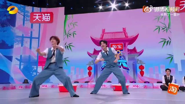 还是熟悉的味道，刘宇宁摩托舞依旧活力四射