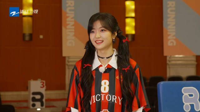 孙千 完整版 孙千：反正范丞丞是一点没变哈~一直想玩撕名牌但没玩上