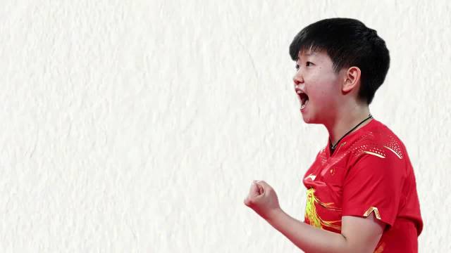 孙颖莎随性表现引热议，宴会干饭抽签摆烂成焦点