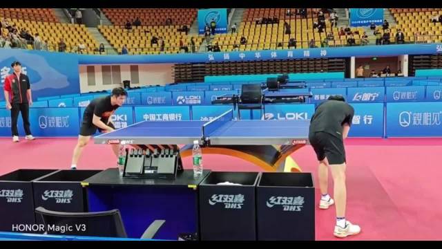 考古樊振东的训练日常，可爱可爱