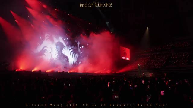 汪苏泷世巡新加坡站收官，浪漫献唱引发回忆杀