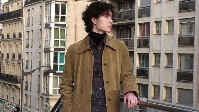 王一博春日大片上线小红书，4K高码率呈现